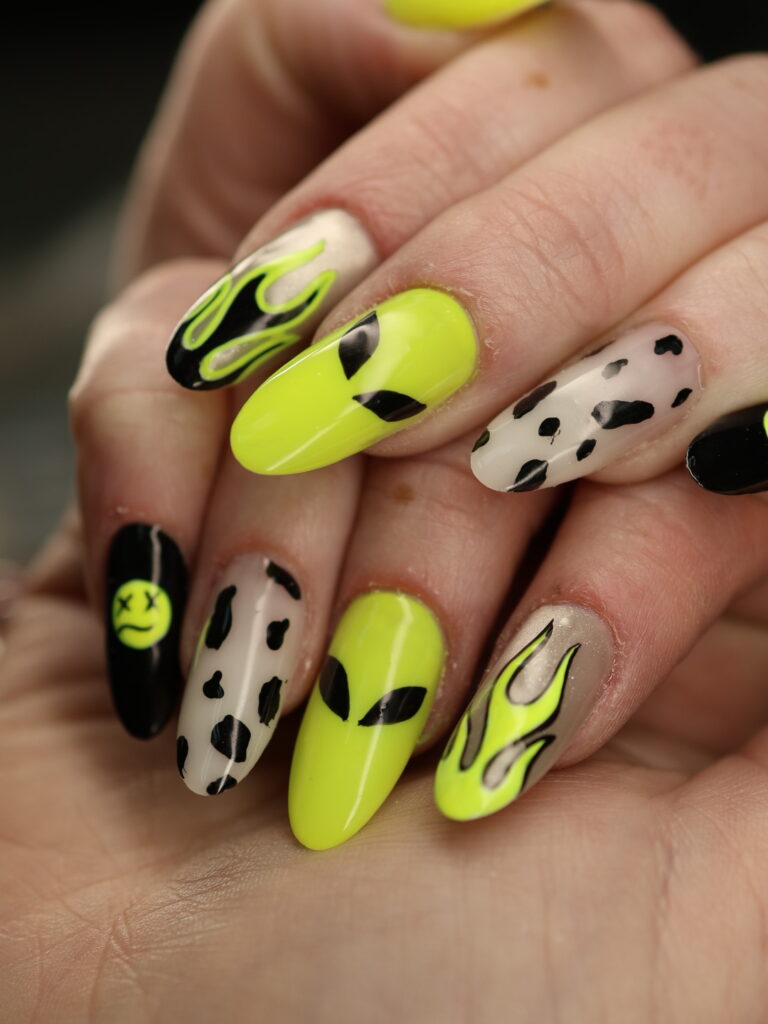 Nail salon near me fall 2025 trends Glamour Nails and Spa Hamilton Ontario
