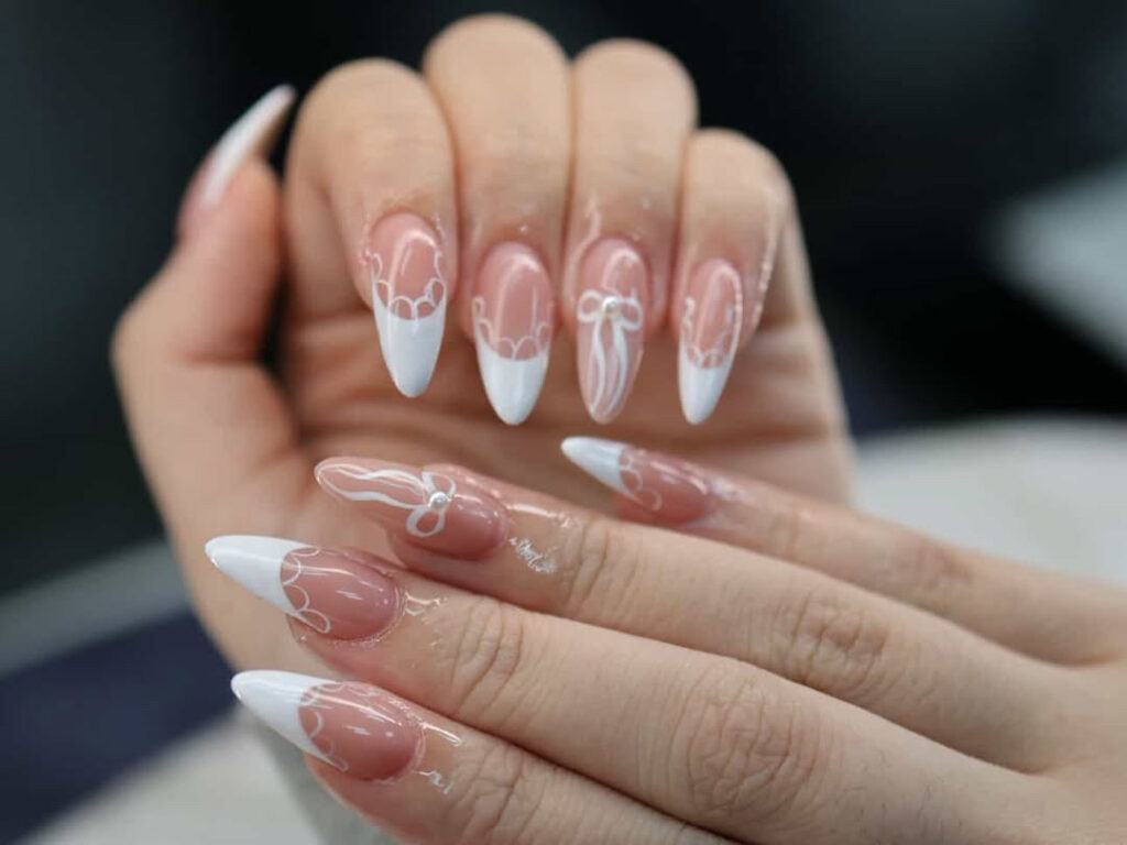 best nail salon hamilton holiday designs at Glamour Nails Hamilton